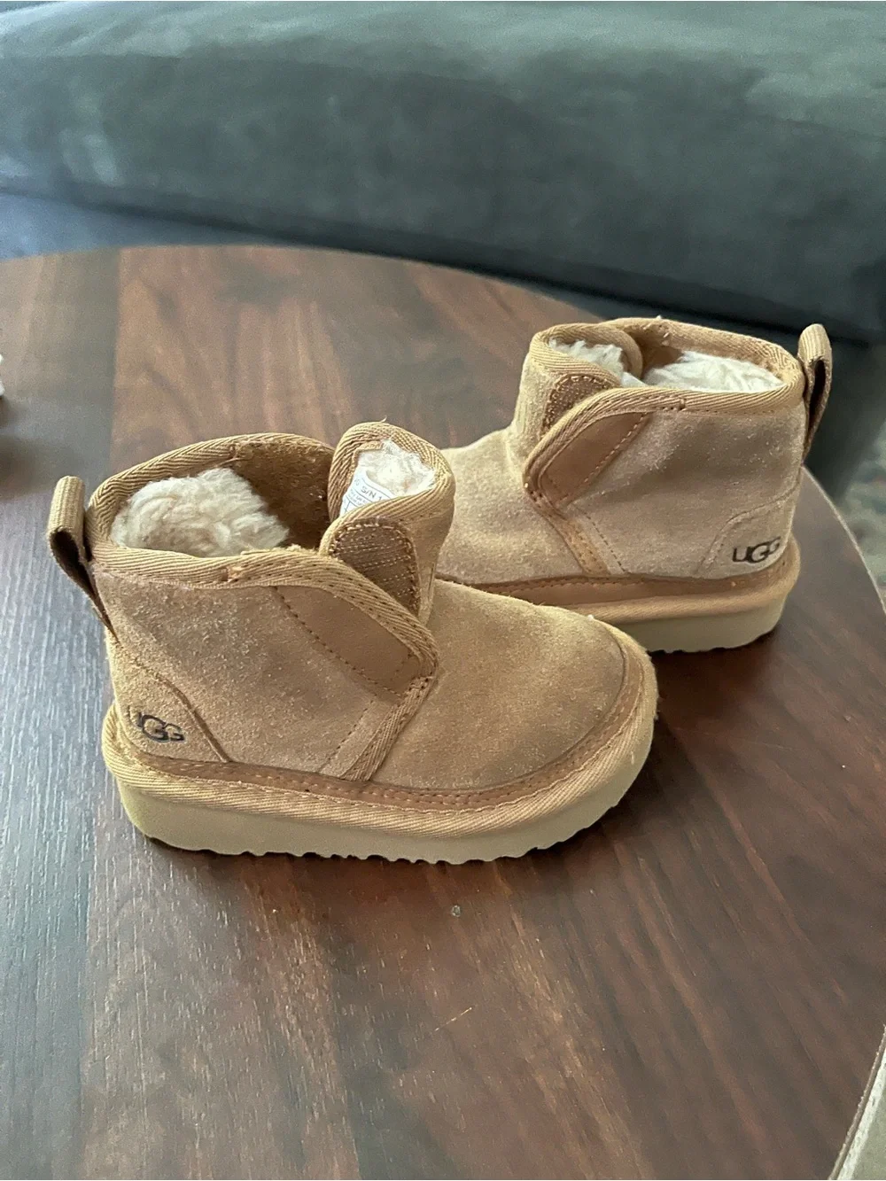 UGG Toddler Neumel EZ-Fit Boots Chesnut Size 6